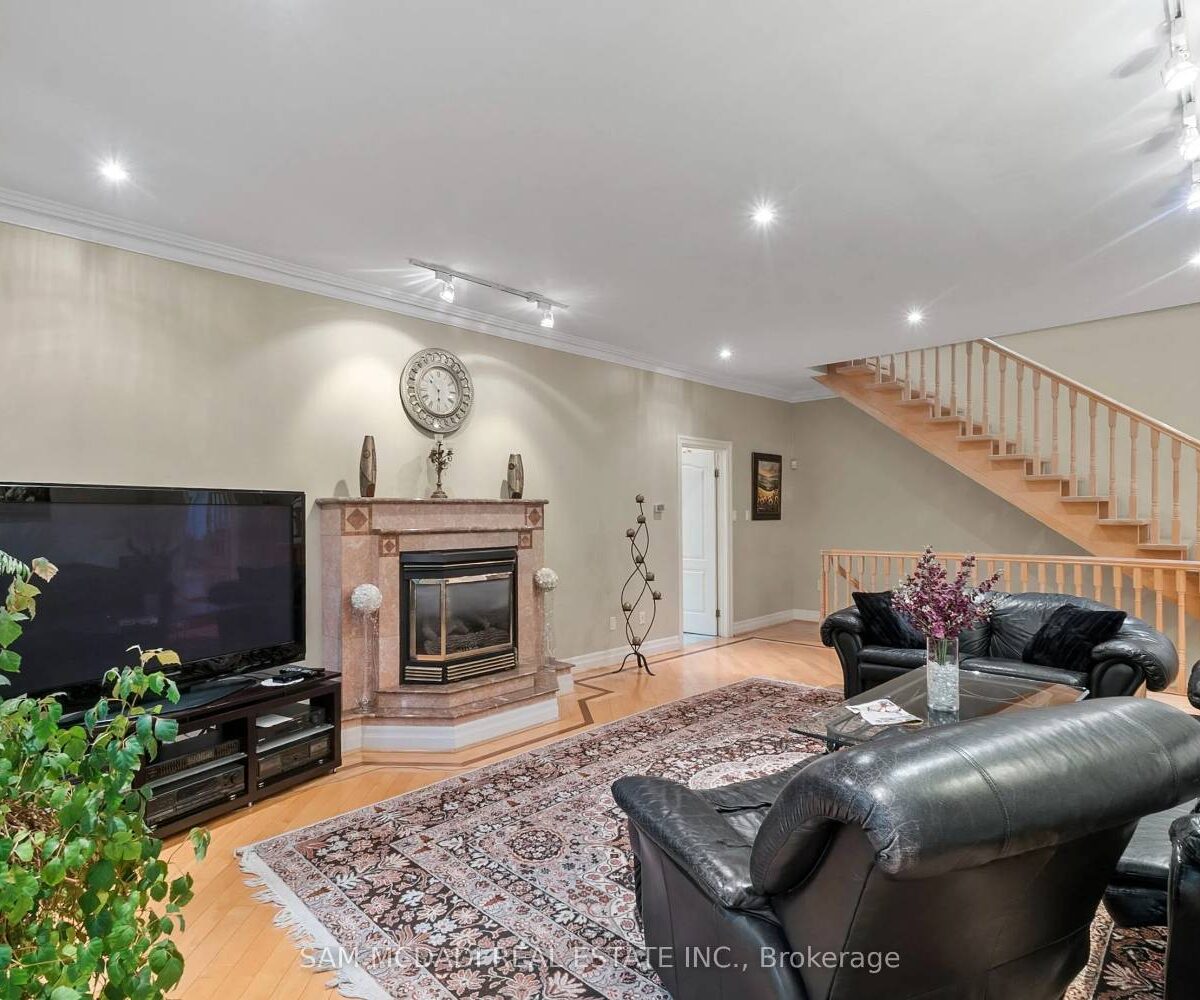 978 Tennyson Avenue – Featured Listing in Mississauga by Sam McDadi – 16